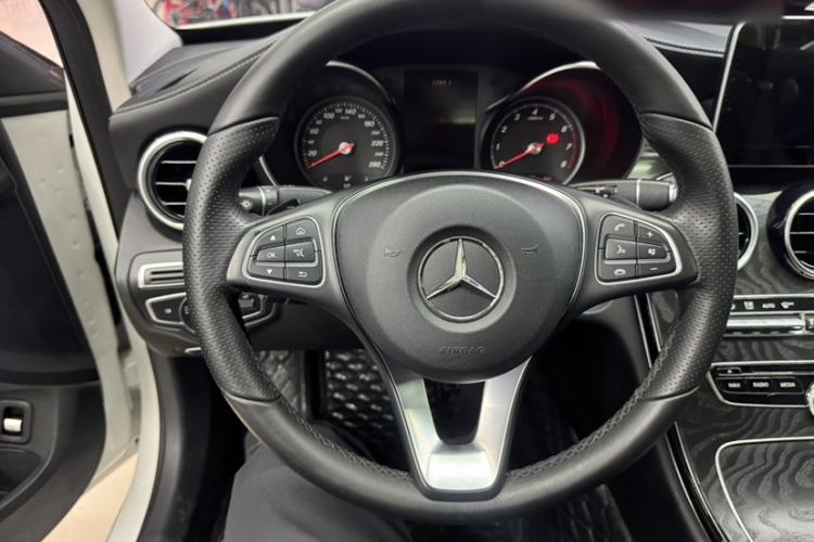 Used Mercedes-Benz C-Class 2018 C 200 L Sport Edition Interior 1