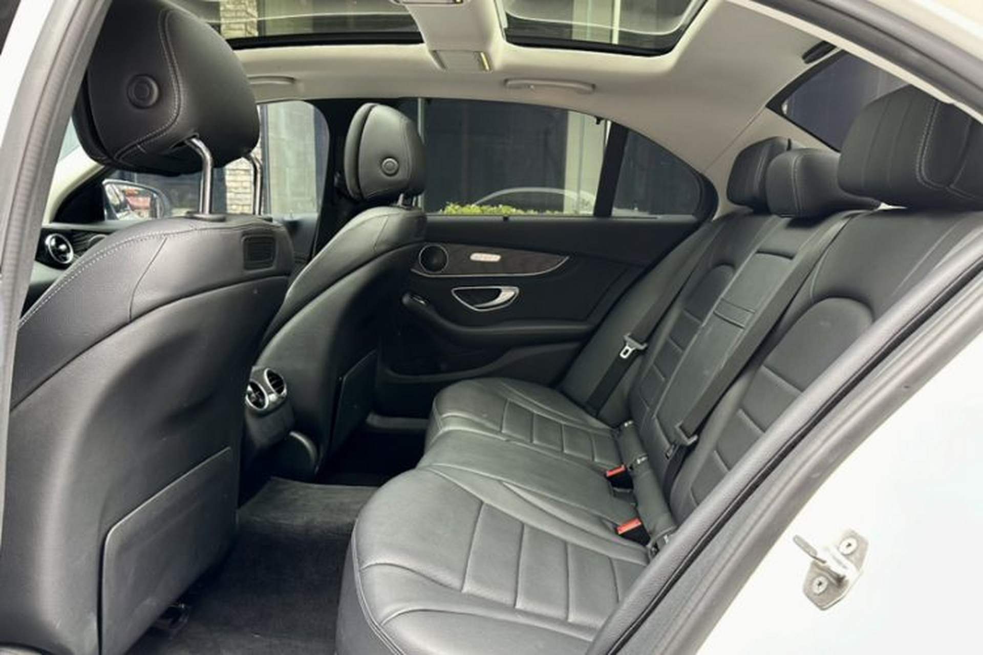 Used Mercedes-Benz C-Class 2018 C 200 L 4MATIC Sport Edition Interior 1