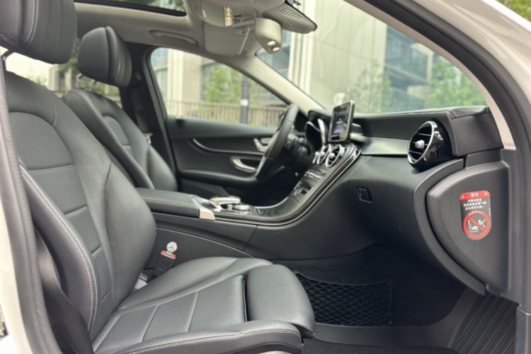 Used Mercedes-Benz C-Class 2018 C 200 L Sport Edition Interior 1