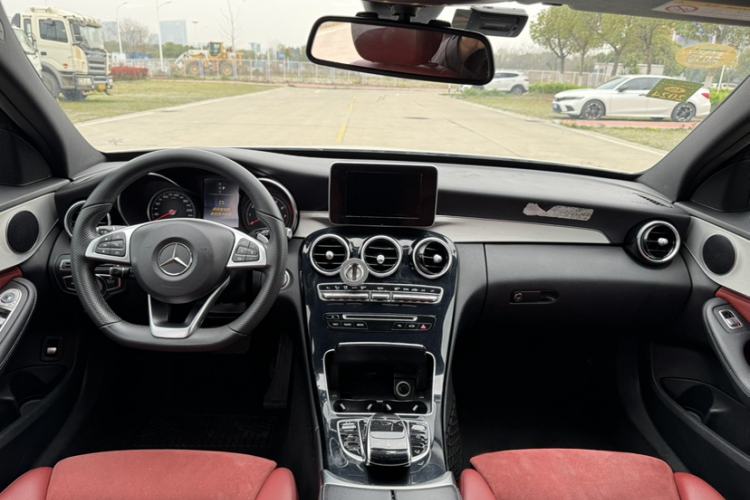 Used Mercedes-Benz C-Class 2018 C 200 Sport Edition Interior 1