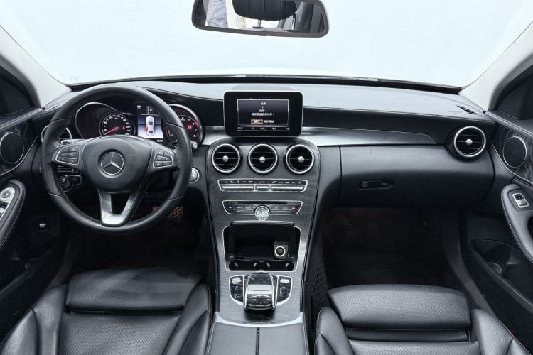 Used Mercedes-Benz C-Class 2018 C 200 L Sport Edition Interior 1