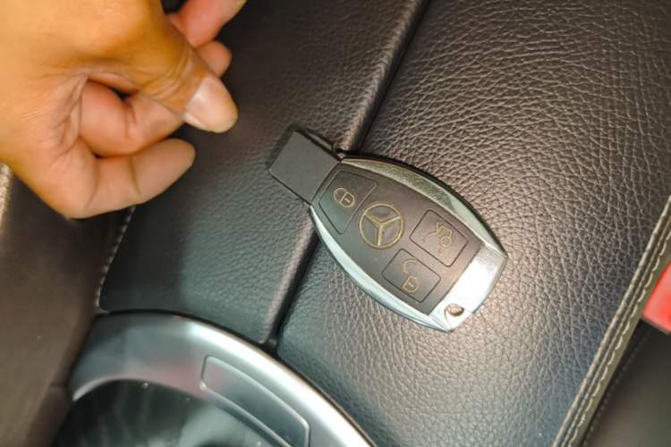 Used Mercedes-Benz C-Class 2018 C 200 L Sport Edition Interior 1