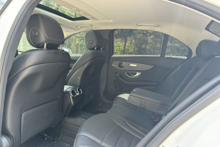 Used Mercedes-Benz C-Class 2018 C 180 L Fashion Edition Sport Version Interior 2