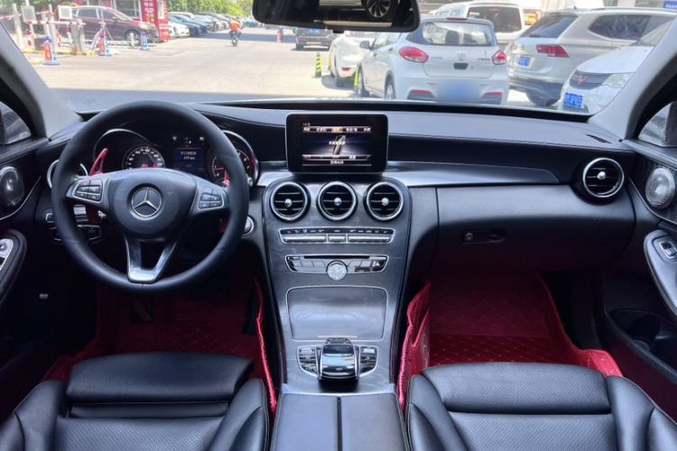 Used Mercedes-Benz C-Class 2018 C 200 L Sport Edition Interior 2