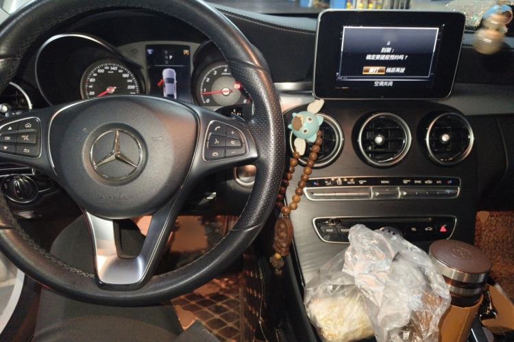 Used Mercedes-Benz C-Class 2018 C 200 L Sport Edition Interior 2