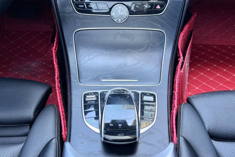 Used Mercedes-Benz C-Class 2018 C 200 L Sport Edition Interior 6