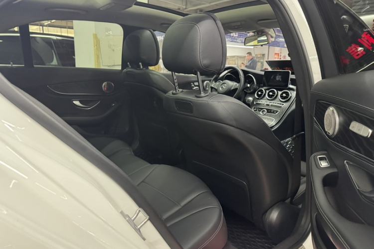 Used Mercedes-Benz C-Class 2018 C 200 L Sport Edition Interior 7
