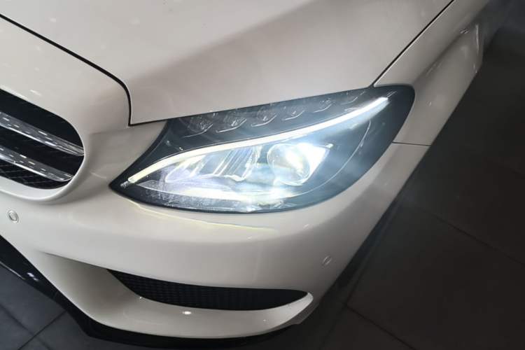 Used Mercedes-Benz C-Class 2018 C 200 Sport Edition Left Front Headlight