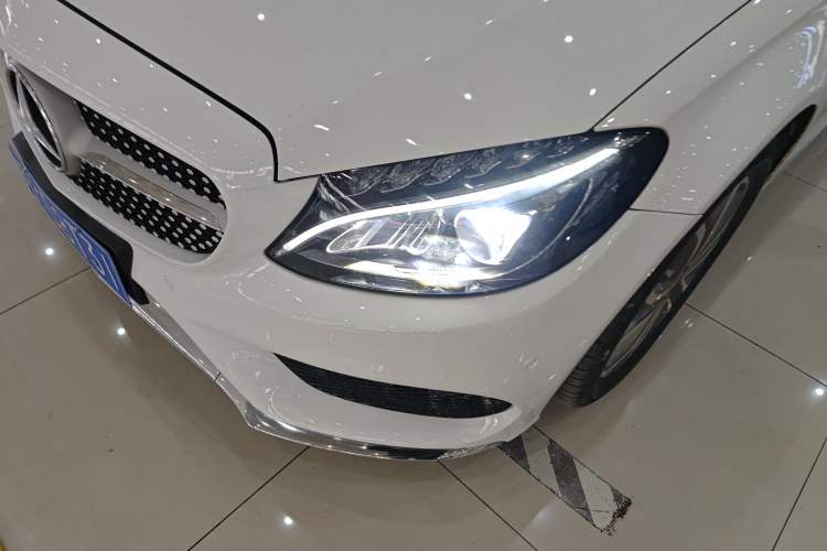 Used Mercedes-Benz C-Class 2018 C 180 L Fashion Edition Sport Version Left Front Headlight