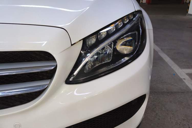 Used Mercedes-Benz C-Class 2018 C 180 L Fashion Edition Sport Version Left Front Headlight