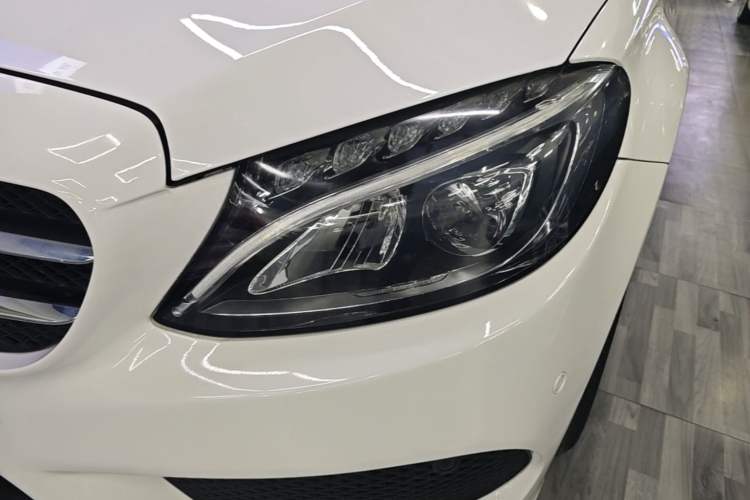 Used Mercedes-Benz C-Class 2018 C 200 Sport Edition Left Front Headlight