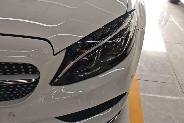 Used Mercedes-Benz C-Class 2018 C 200 4MATIC Coupe Left Front Headlight