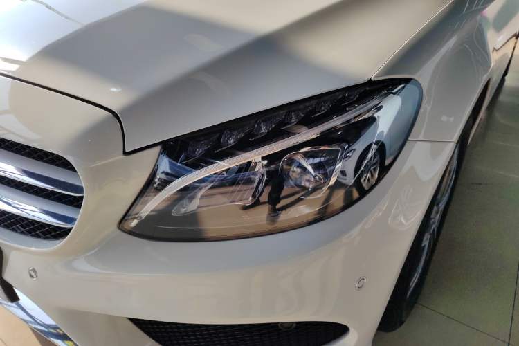 Used Mercedes-Benz C-Class 2018 C 200 L Sport Edition Left Front Headlight
