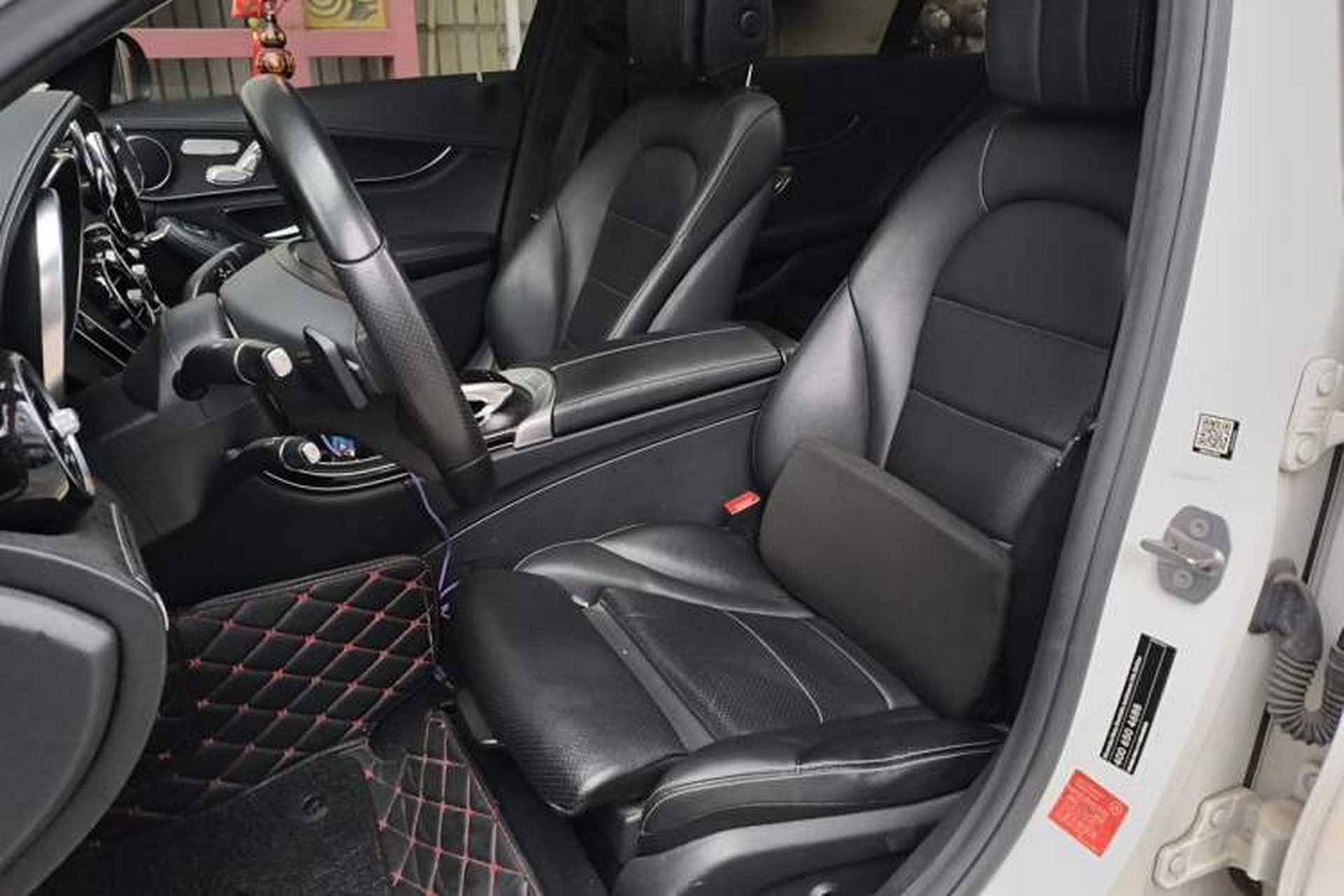 Used Mercedes-Benz C-Class 2018 C 200 L Left Front Seat