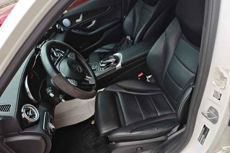 Used Mercedes-Benz C-Class 2018 C 180 L Dynamic Sports Edition Left Front Seat