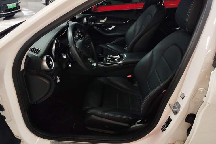Used Mercedes-Benz C-Class 2018 C 200 Estate Left Front Seat