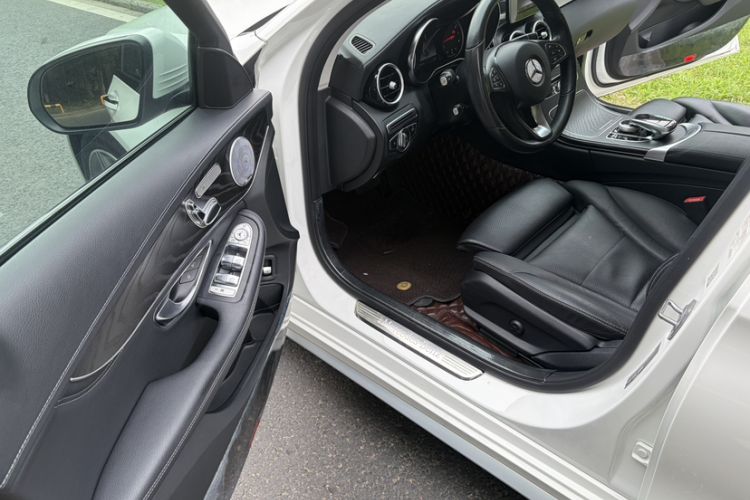 Used Mercedes-Benz C-Class 2018 C 200 L Sport Edition Achievement Special Edition Left Front Seat
