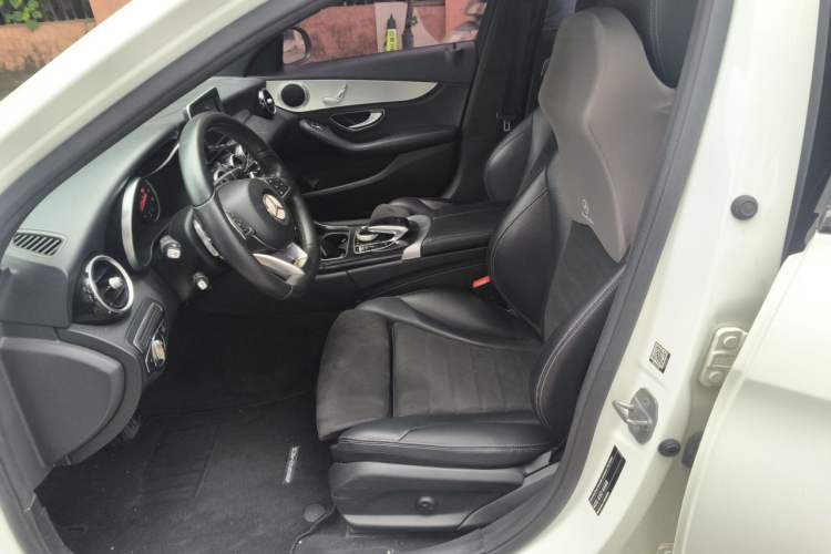 Used Mercedes-Benz C-Class 2018 C 200 Sport Edition Left Front Seat