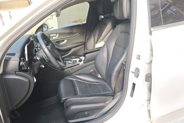 Used Mercedes-Benz C-Class 2018 C 200 Sport Edition Left Front Seat
