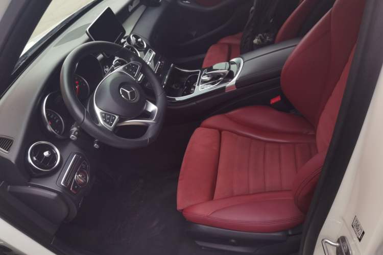Used Mercedes-Benz C-Class 2018 C 200 Sport Edition Left Front Seat