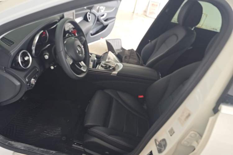 Used Mercedes-Benz C-Class 2018 C 200 L Sport Edition Left Front Seat