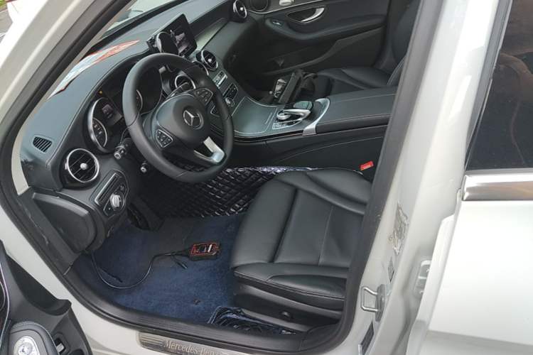 Used Mercedes-Benz C-Class 2018 C 200 L Sport Edition Left Front Seat