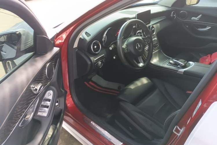 Used Mercedes-Benz C-Class 2018 C 180 L Fashion Edition Sport Version Left Front Seat