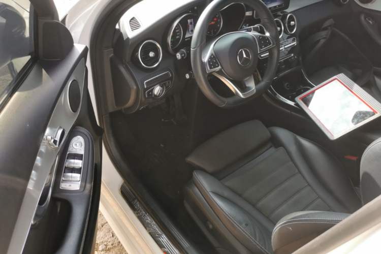 Used Mercedes-Benz C-Class 2018 C 200 Sport Edition Left Front Seat