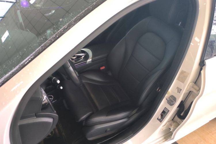 Used Mercedes-Benz C-Class 2018 C 180 L Fashion Edition Sport Version Left Front Seat