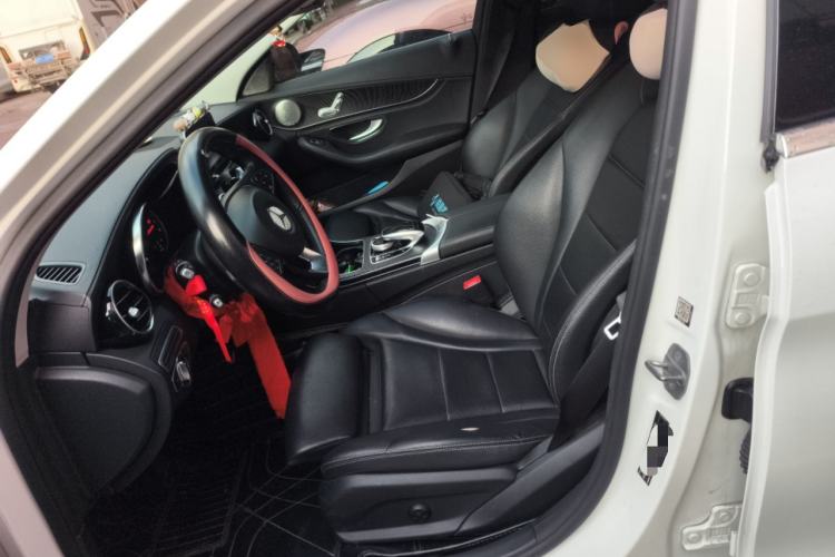 Used Mercedes-Benz C-Class 2018 C 180 L Fashion Edition Sport Version Left Front Seat