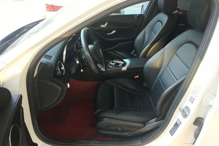 Used Mercedes-Benz C-Class 2018 C 180 L Fashion Edition Sport Version Left Front Seat