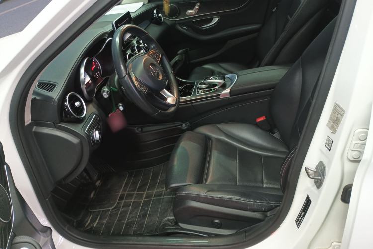 Used Mercedes-Benz C-Class 2018 C 180 L Fashion Edition Sport Version Left Front Seat
