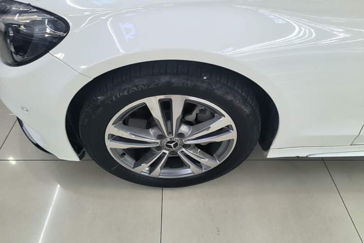 Used Mercedes-Benz C-Class 2018 C 200 L Sport Edition Left Front Wheel Hub
