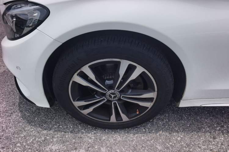 Used Mercedes-Benz C-Class 2018 C 200 Sport Edition Left Front Wheel Hub