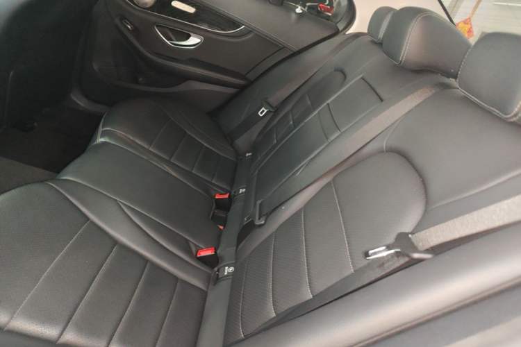 Used Mercedes-Benz C-Class 2018 C 180 L Fashion Edition Sport Version Left Rear Seat