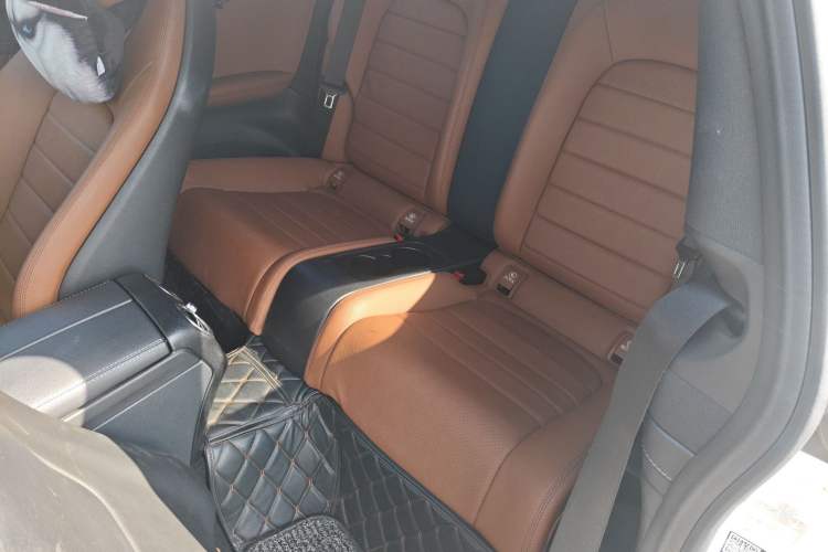Used Mercedes-Benz C-Class 2018 C 200 Coupe Left Rear Seat