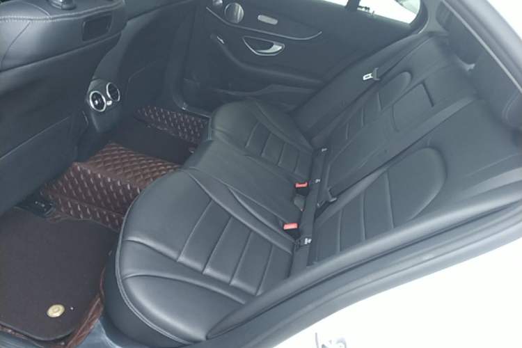 Used Mercedes-Benz C-Class 2018 C 200 L Sport Edition Achievement Special Edition Left Rear Seat