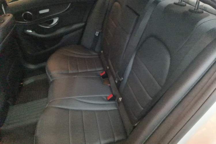 Used Mercedes-Benz C-Class 2018 C 180 L Fashion Edition Sport Version Left Rear Seat