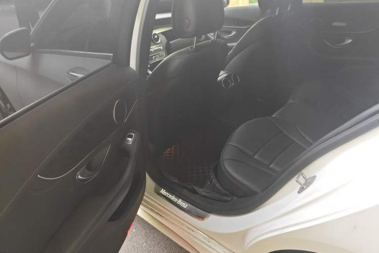 Used Mercedes-Benz C-Class 2018 C 200 L Sport Edition Left Rear Seat