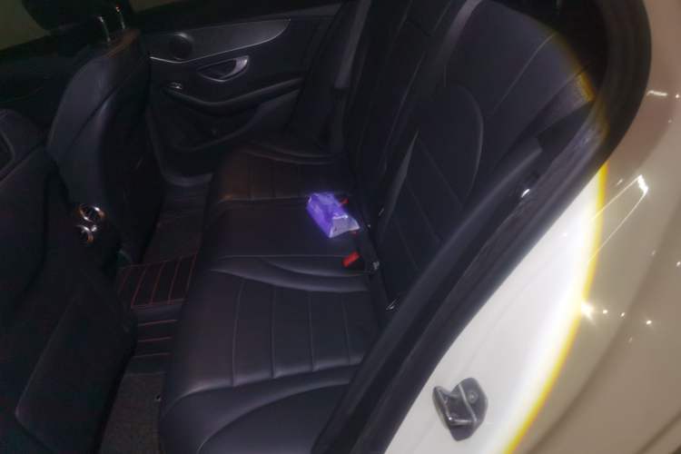 Used Mercedes-Benz C-Class 2018 C 200 Estate Left Rear Seat