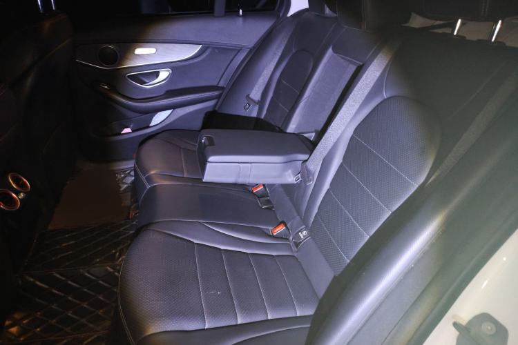 Used Mercedes-Benz C-Class 2018 C 180 L Fashion Edition Sport Version Left Rear Seat