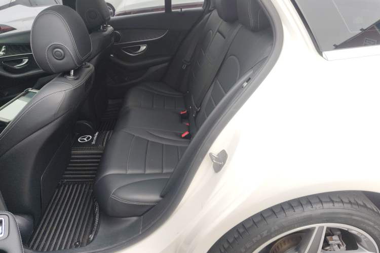 Used Mercedes-Benz C-Class 2018 C 200 Estate Left Rear Seat