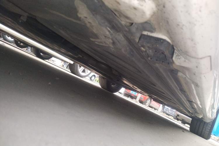 Used Mercedes-Benz C-Class 2018 C 200 Sport Edition Left Side Sill