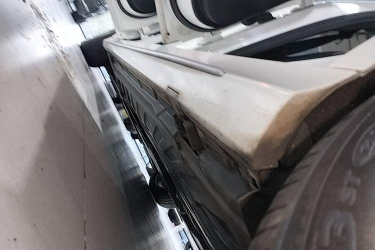 Used Mercedes-Benz C-Class 2018 C 200 L Sport Edition Left Side Sill
