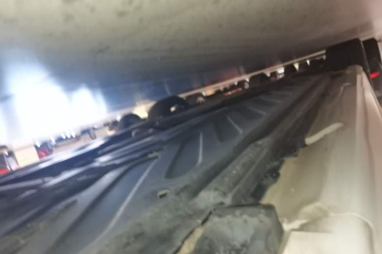 Used Mercedes-Benz C-Class 2018 C 200 Coupe Left Side Sill