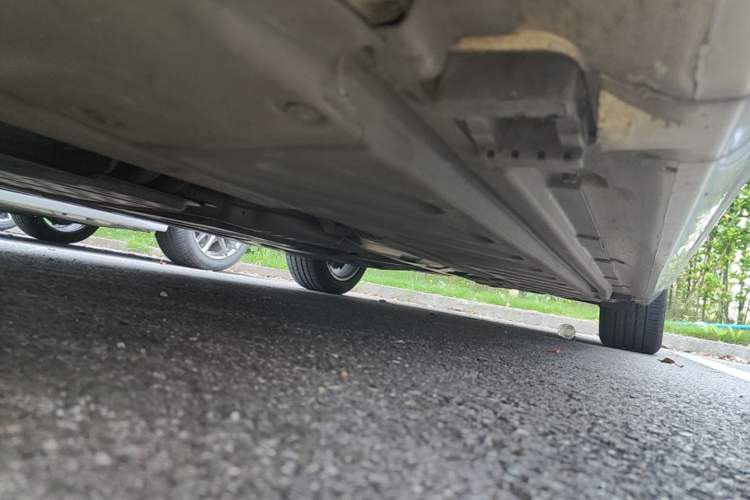 Used Mercedes-Benz C-Class 2018 C 200 L Sport Edition Left Side Sill