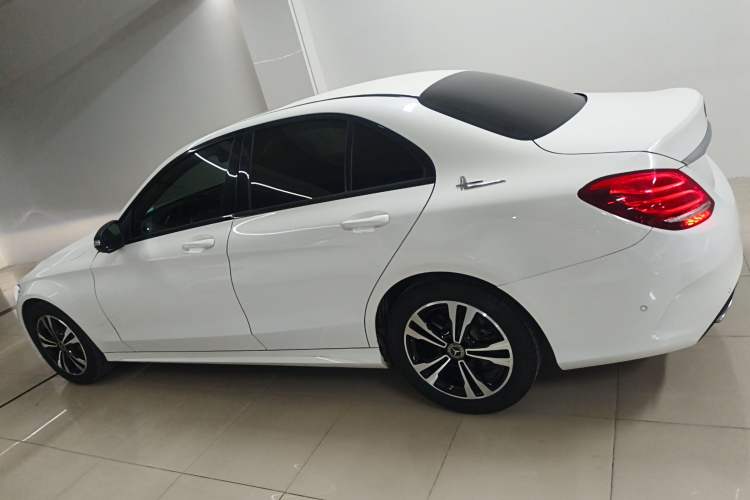 Used Mercedes-Benz C-Class 2018 C 200 Sport Edition Left Side
