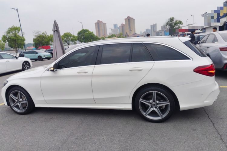 Used Mercedes-Benz C-Class 2018 C 200 Estate Left Side