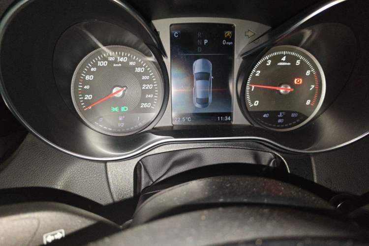 Used Mercedes-Benz C-Class 2018 C 200 Coupe Odometer Close Up