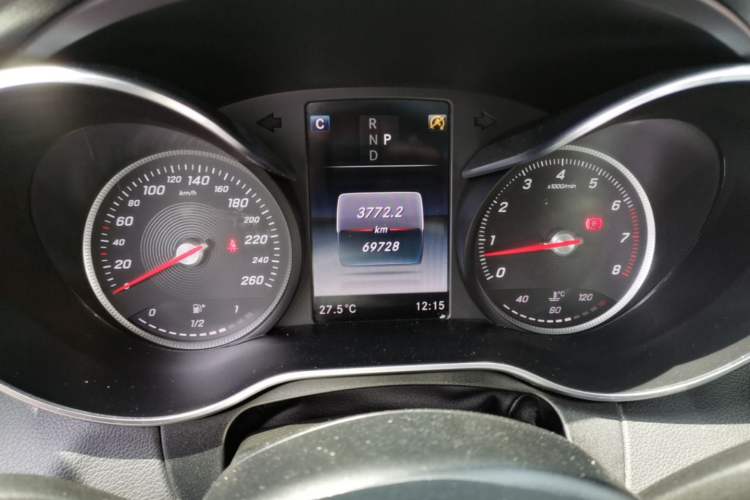 Used Mercedes-Benz C-Class 2018 C 200 Coupe Odometer Close Up